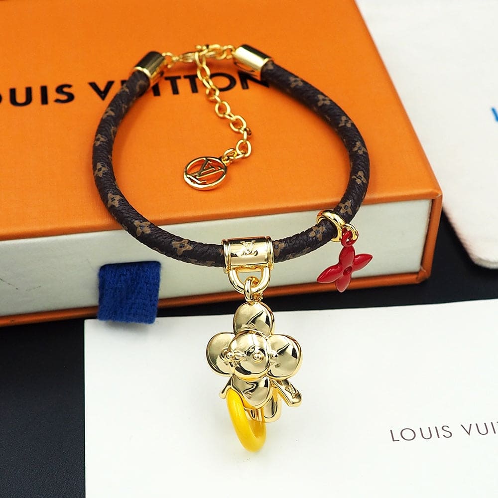 Louis Vuitton VIVIENNE POOL 18K Gold Bracelet