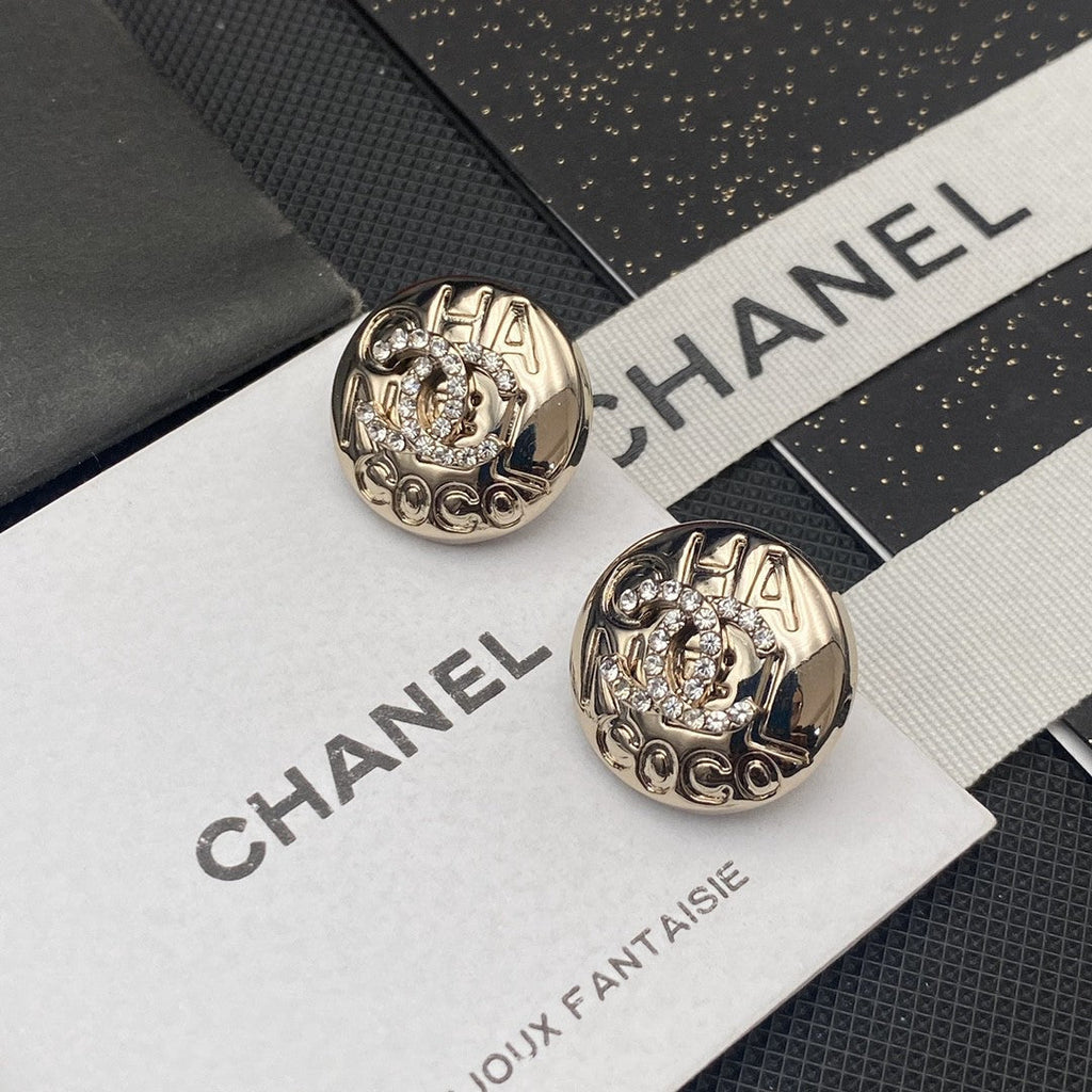 Chanel Circle Diamond 18K Gold Earrings