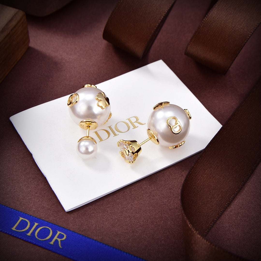 Dior Tribales Pearl 18K Gold Earrings