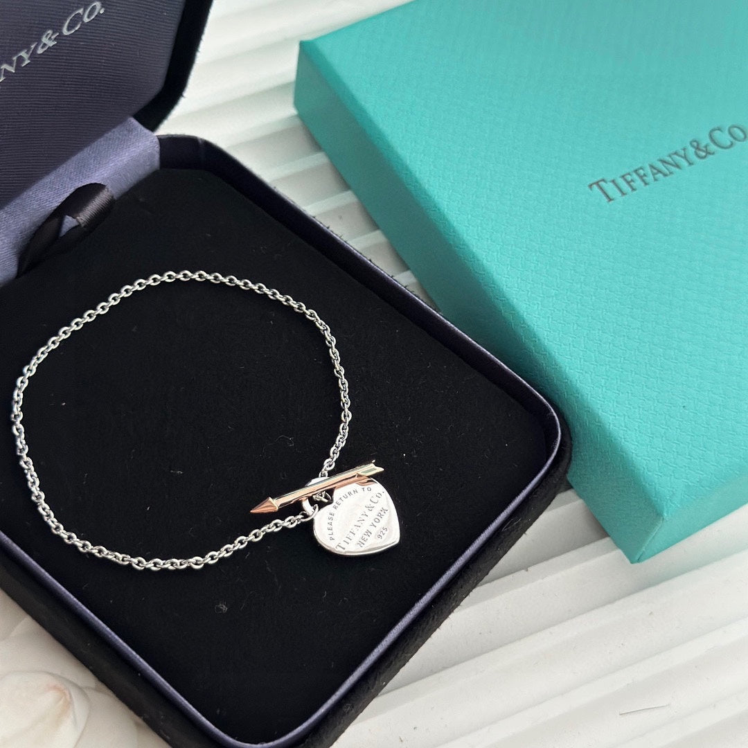 Tiffany Return to Lovestruck Heart Tag 18K Gold Bracelet