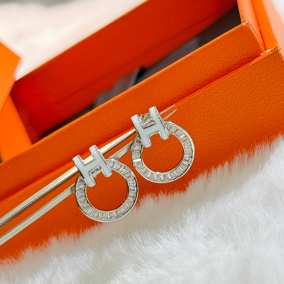 Hermes Clic Diamond 18K Gold Earrings