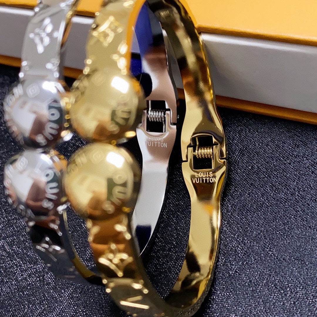 Louis Vuitton Vintage 18K Gold Bracelet
